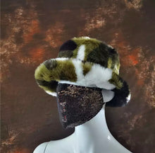 Load image into Gallery viewer, FUR BUCKET HAT
