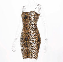 Load image into Gallery viewer, LEOPARD MINI DRESS
